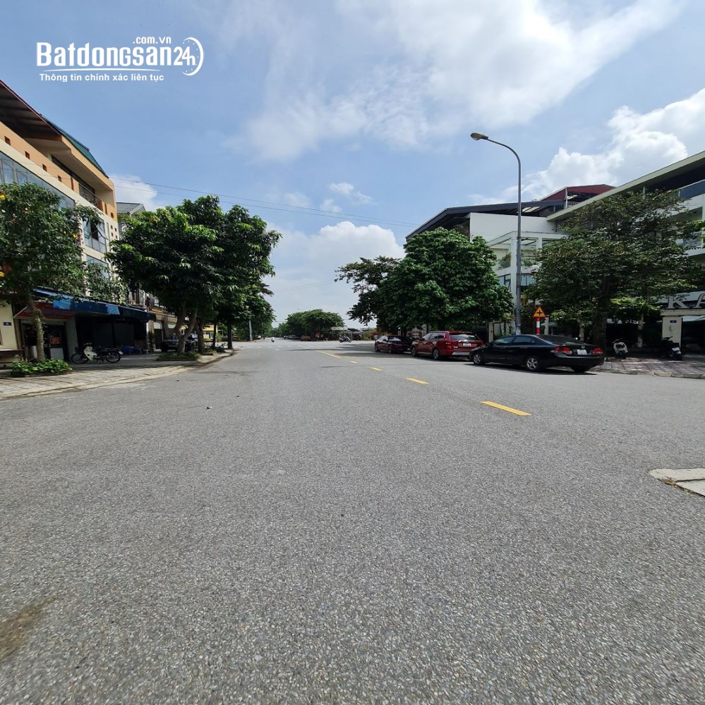 📍 TĐC Trâu Quỳ, Gia Lâm. 62m2, đường 13m. Giá đầu tư. 🏡 LH 0989894845 ✨     