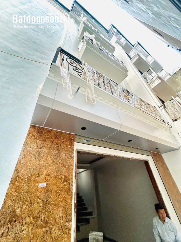 Bán nhà mặt tiền Phường Hai Bà Trưng (Q Hai Bà Trưng cũ), TP Hà Nội