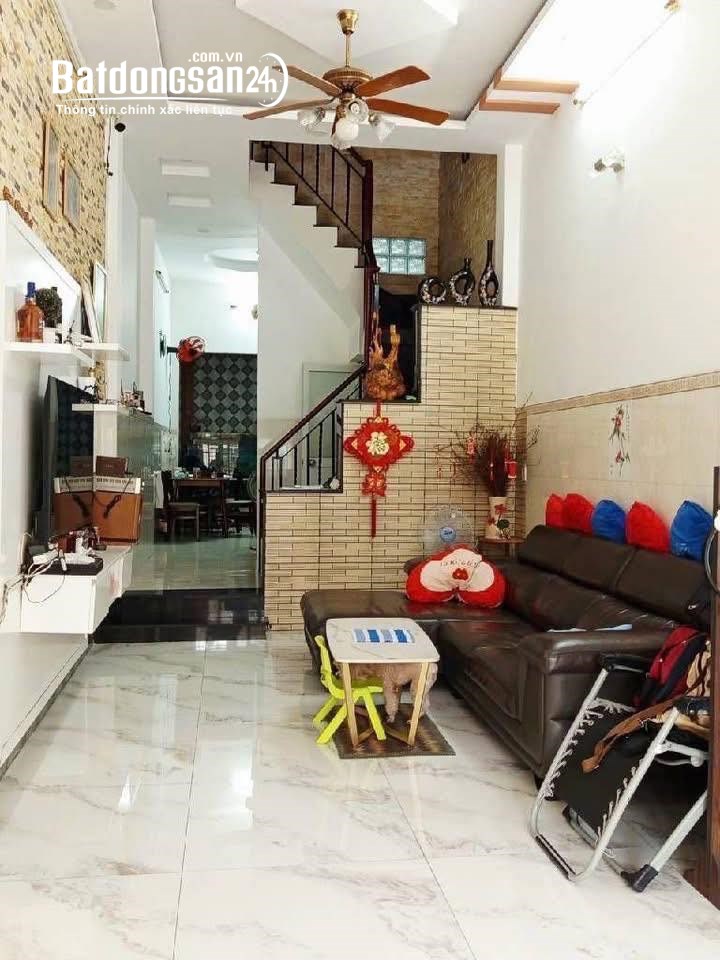 Bán nhà 40m2, 5PN, cứng cáp, giá tốt, Phường Diên Hồng (Quận 10 cũ), TP Hồ Chí Minh