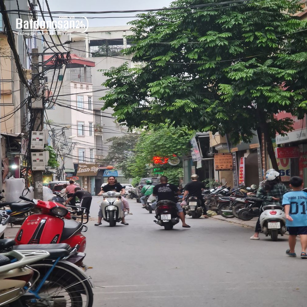 BÁN ĐẤT 90m² MT ~5m KHU CHỢ SINH VIÊN VNUA – KD DÒNG TIỀN TỐT – 12 TỶ X Lh 0989894845