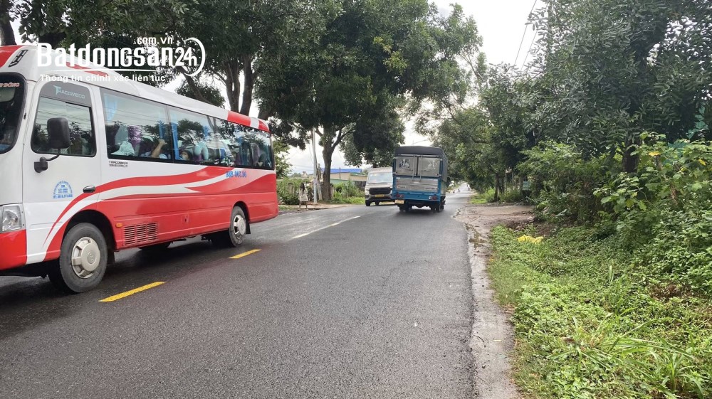 Bán đất mặt tiền 14m, 465m2, QL 27, ngay trung tâm Xã Tân Hội, Lâm Đồng.
