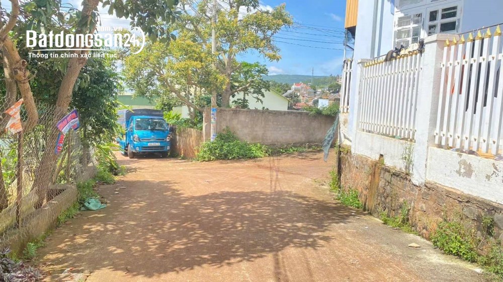 Bán nhà gần QL20, giá hời, gấn chợ, ngân hàng, Xã Hiệp Thạnh, Tỉnh Lâm Đồng.