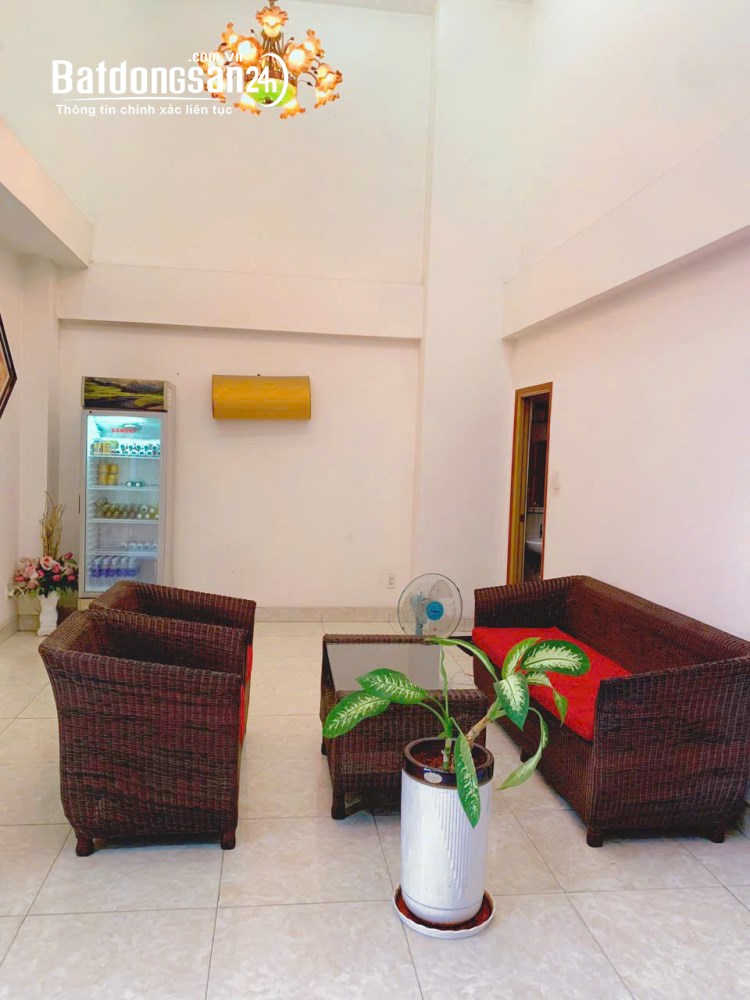 Cho thuê khách sạn 26 Phòng/Có Thang máy, mặt tiền Quận 12