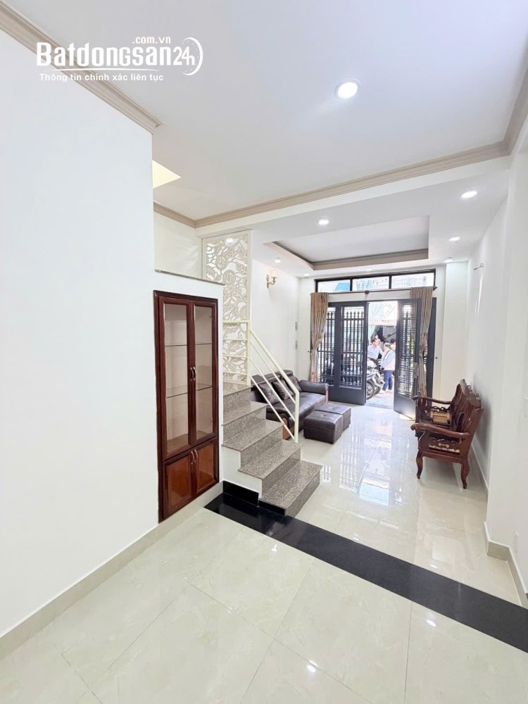 Nhà đường Lê Văn Sỹ - 42m2 - Gần HXH - 2PN - Nhỉnh 6 Tỷ, P. Tân Sơn Hòa, HCM.