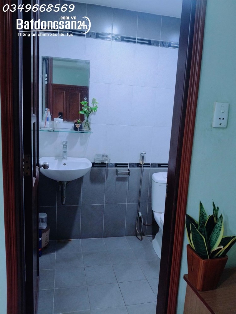 Cho thuê phòng 30m2, full nội thất, tiện nghi, có WC riêng, giá 4tr, P.  An Nhơn, HCM