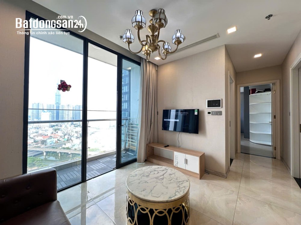 Cho thuê căn hộ Vinhomes Golden River, 72m2, 2PN, full đồ mới 100%, P. Bến Thành (Quận 1 cũ).