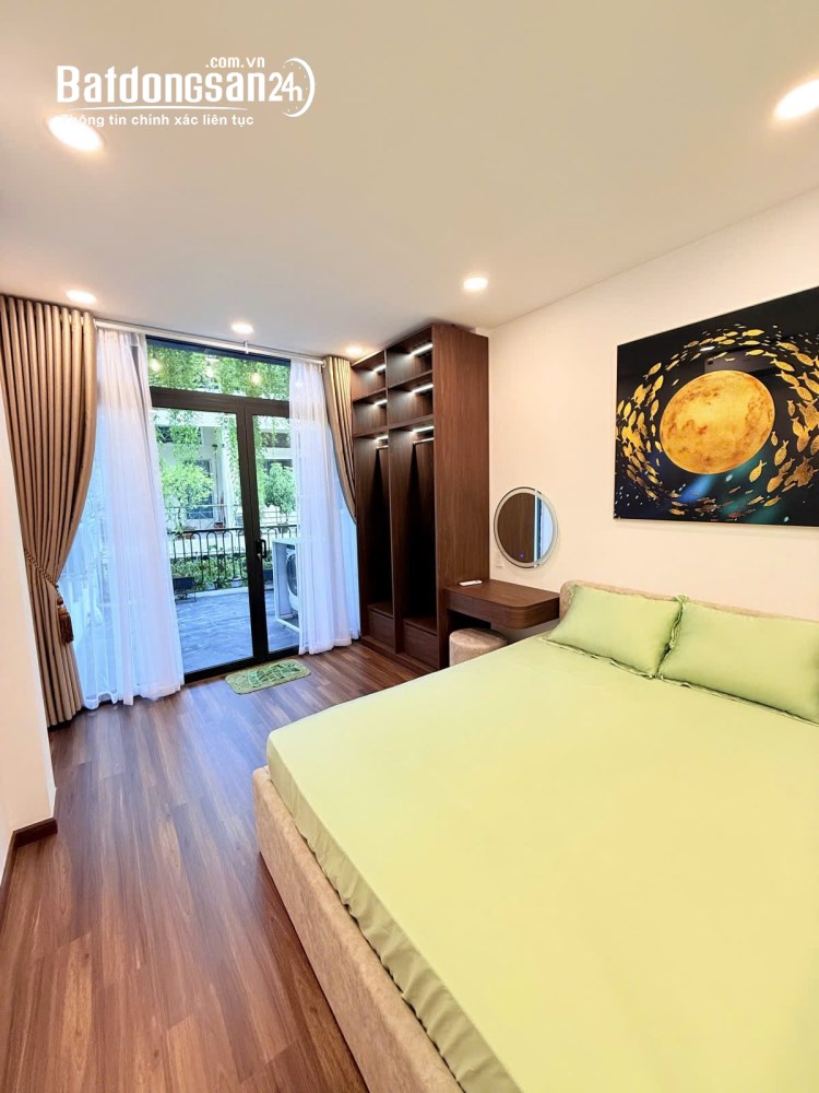 Mặt tiền Tân Bình, nhà mới 3PN, full nội thất, nhỉnh 7 tỷ, P. Tân Sơn Hòa, TP Hồ Chí Minh.