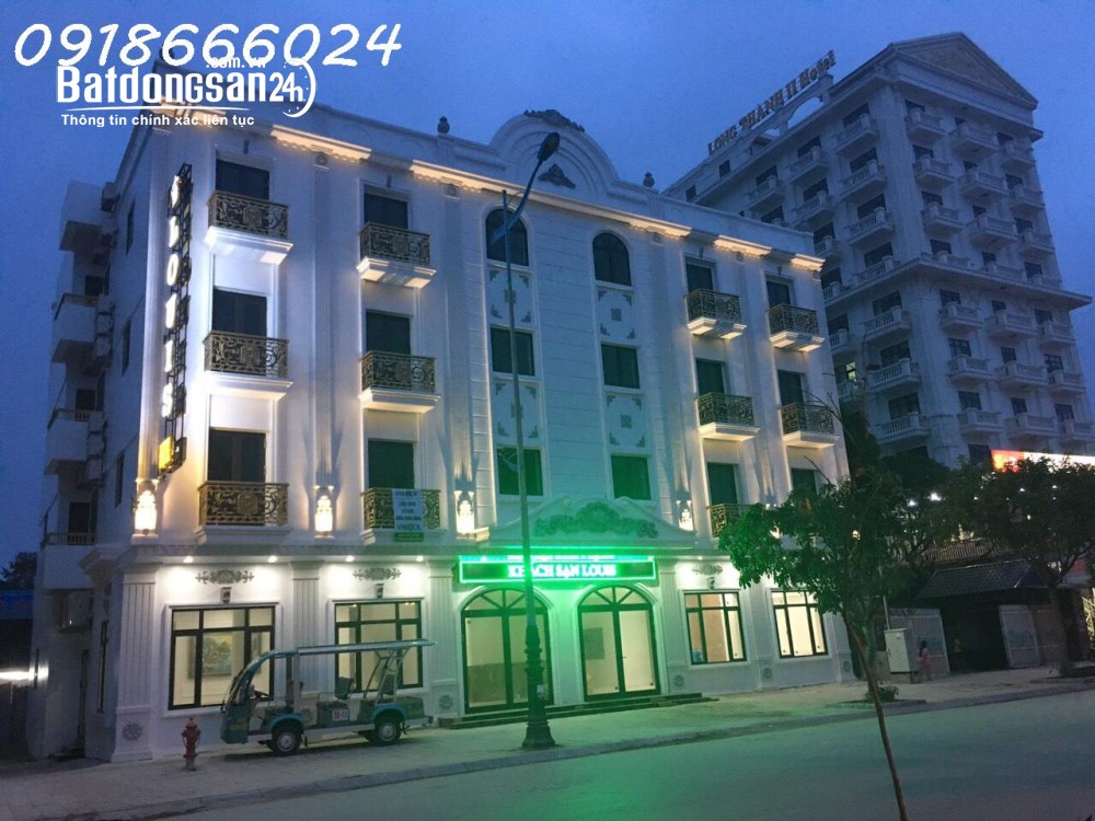 Khách sạn mặt biển phong cách châu âu, 4 tầng, có 38 phòng nghỉ, P. Sầm Sơn, Thanh Hóa.