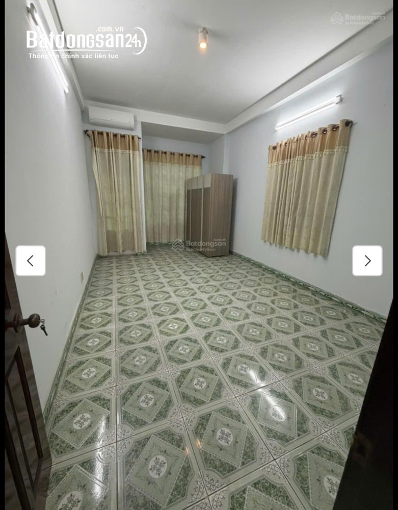 Cho thuê nhà nguyên căn, HXH, 4PN, 3WC tại Hoàng Hoa Thám - Tân Bình, HCM.