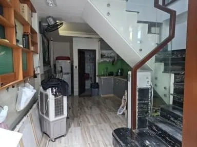 Bán nhà 3 tầng, HXT, gần ngân hàng, trường học siêu thị, P. Tân Hưng (Quận 7 cũ).