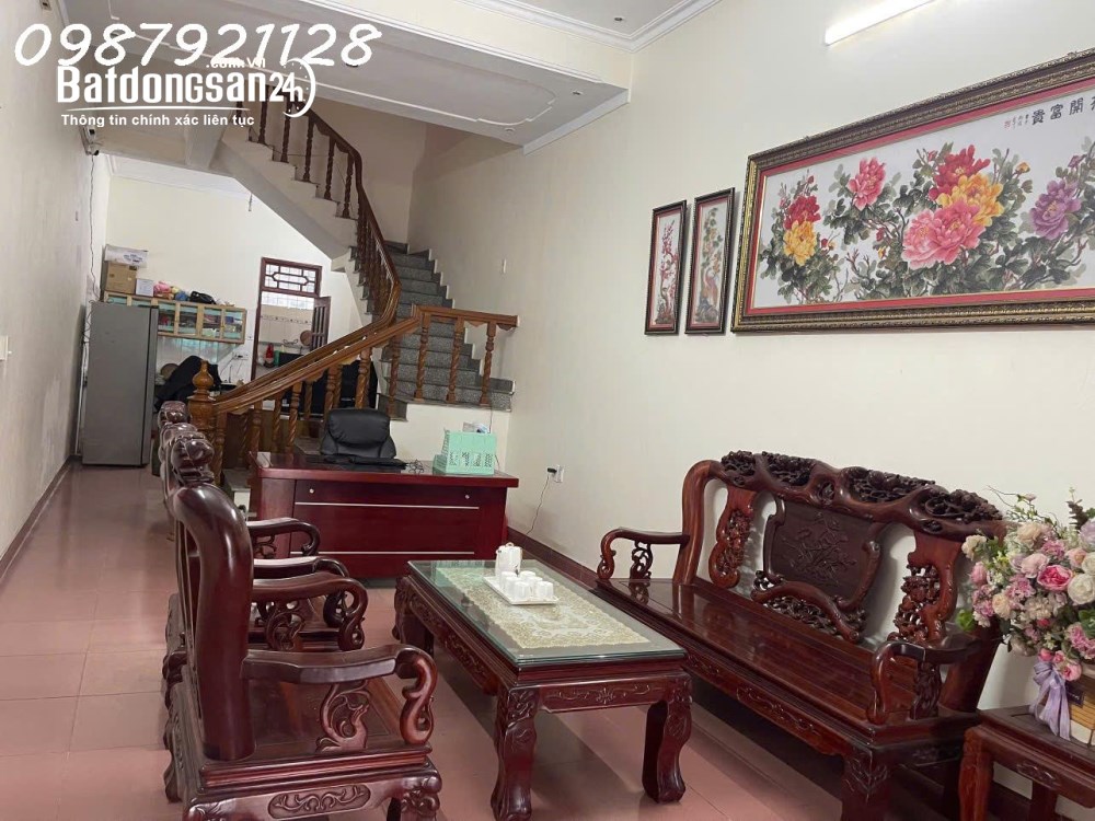  Nhà đẹp mặt tiền DT 86m2, giá hơn 3 tỷ, Đường Nguyễn Trãi, P. Sầm Sơn, Thanh Hóa.