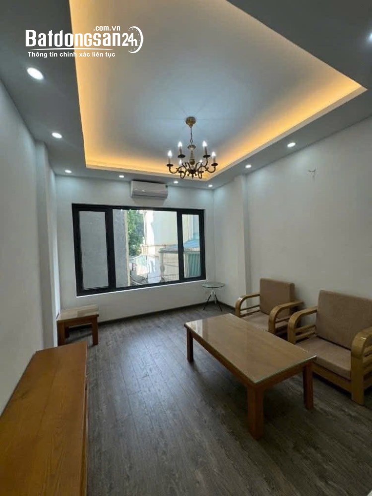 Cực phẩm nhà siêu đẹp 5 tầng ô tô đỗ cửa phố Phạm Văn Đồng 40M2 5T giá hơn 7 tỷ