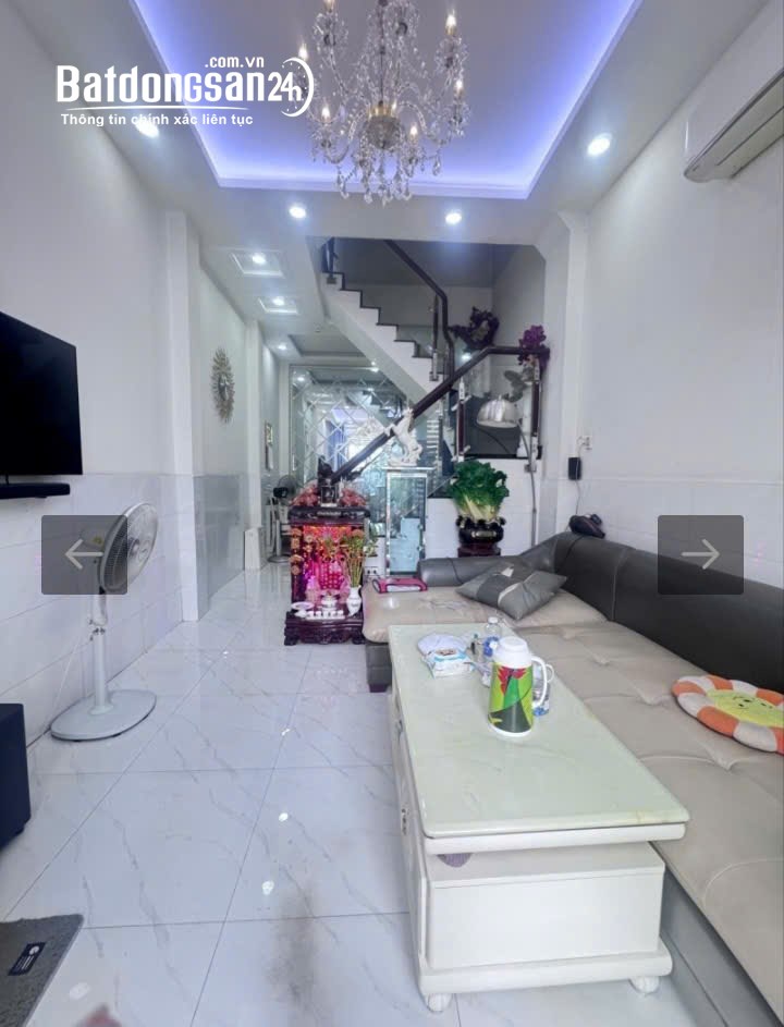 Chủ Bán Gấp Nhà Đ. Hồng Bàng, P. Hòa Bình (Quận 11 cũ), Hồ Chí Minh - Nhà 4 Tầng - Hẻm Ô tô