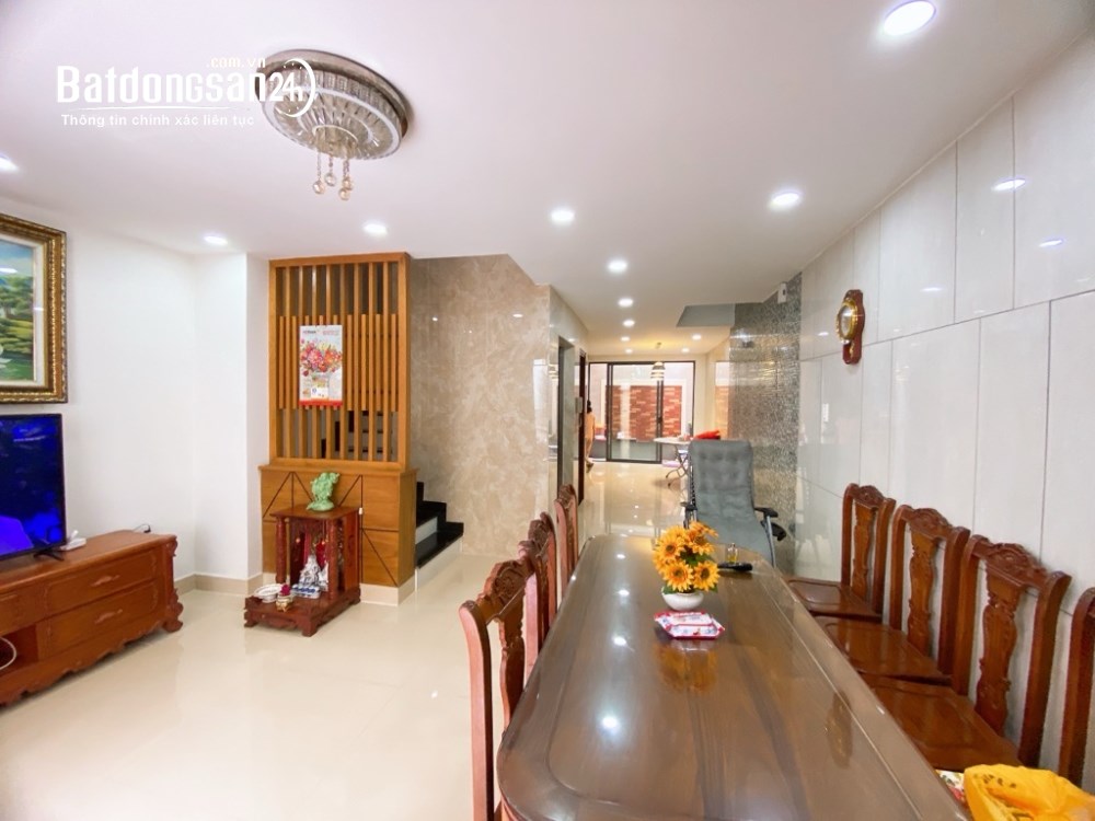 Bán nhà mặt tiền P. Hiệp Bình (Q Thủ Đức cũ), Hồ Chí Minh - 5 Tầng Thang Máy - 5x18m2 - 14.7 Tỷ