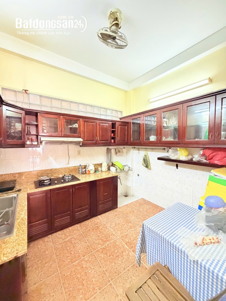 Bán Nhà Tân Bình - CMT8 Cư Xá Tự Do - Hẻm Xe Hơi - 4 PN - Nhỉnh 10 Tỷ