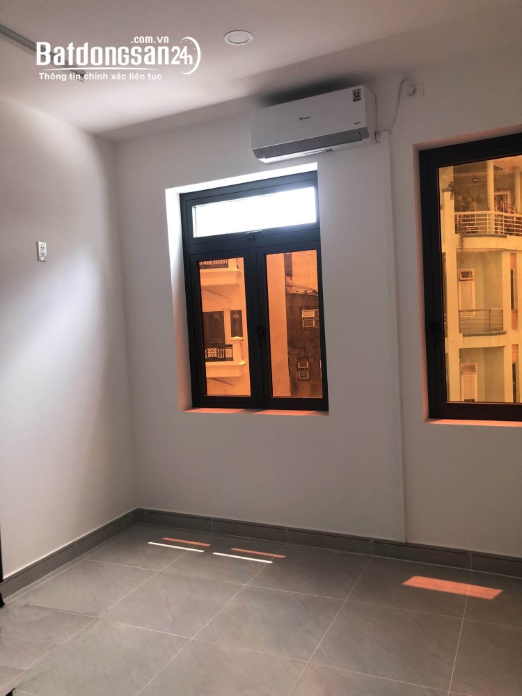 Chính chủ cho thuê nhà mới xây 3 tầng mặt tiền cách Ga Metro Văn thánh 200m, TP. HCM.