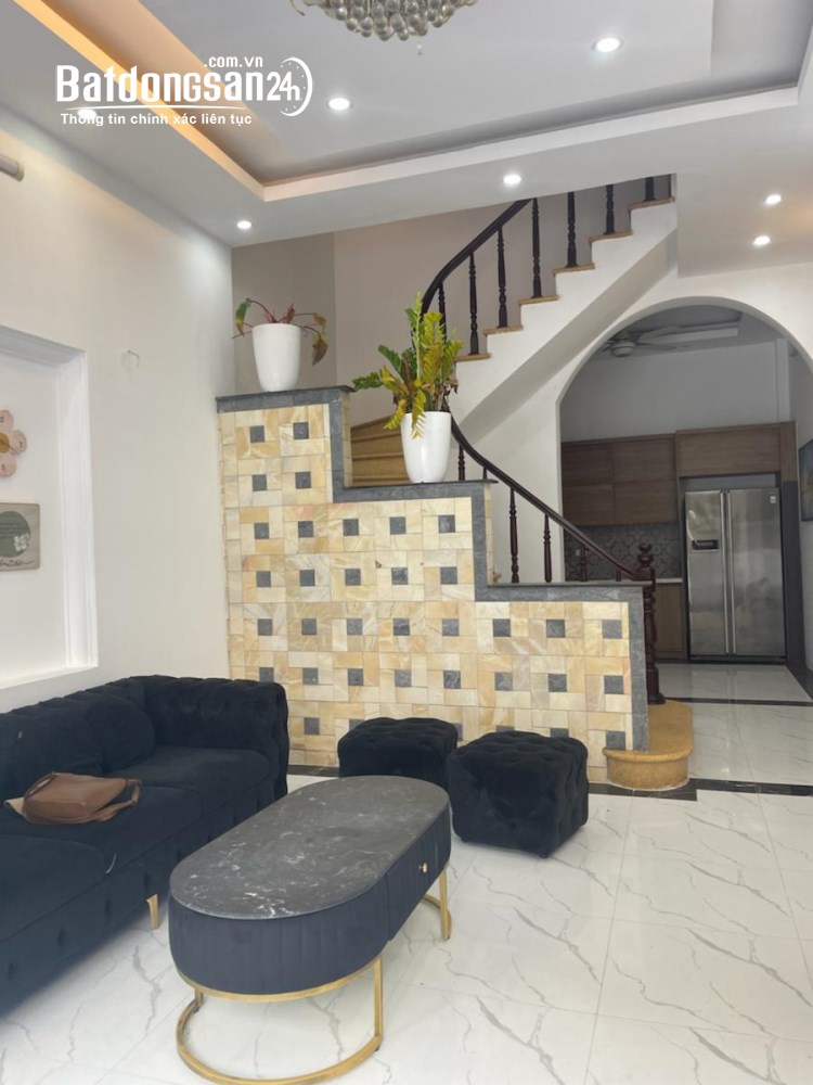 Siêu phẩm nhà mới 5 tầng, full nội thất, 50m2, giá nhỉnh 11 tỷ, P. Xuân Đỉnh, Hà Nội.