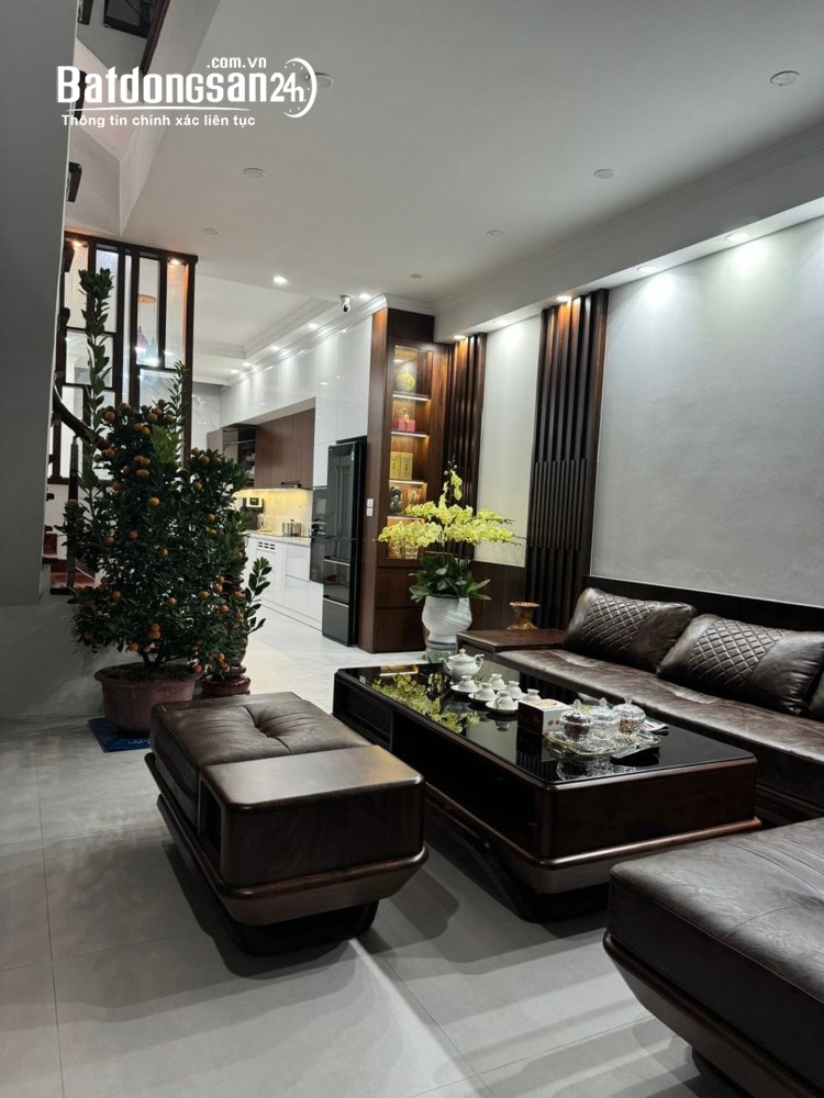 Bán Liền kề 80m2, MT 4,5m, 4 tầng, giá 26,5 tỷ, P. Hà Đông, Hà Nội.