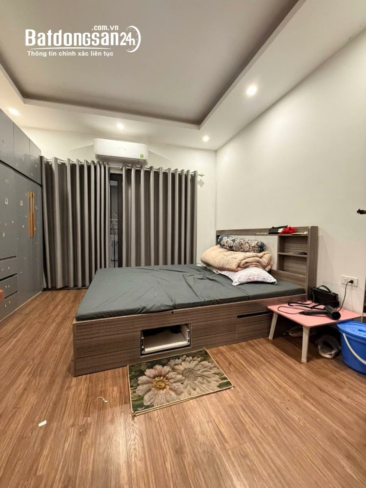Bán nhà đẹp 5 tầng Full nội thất, Ô tô đỗ cổng Đ. An Dương Vương, P. Phú Diễn, Hà Nội - 35m2 - 7 Tỷ