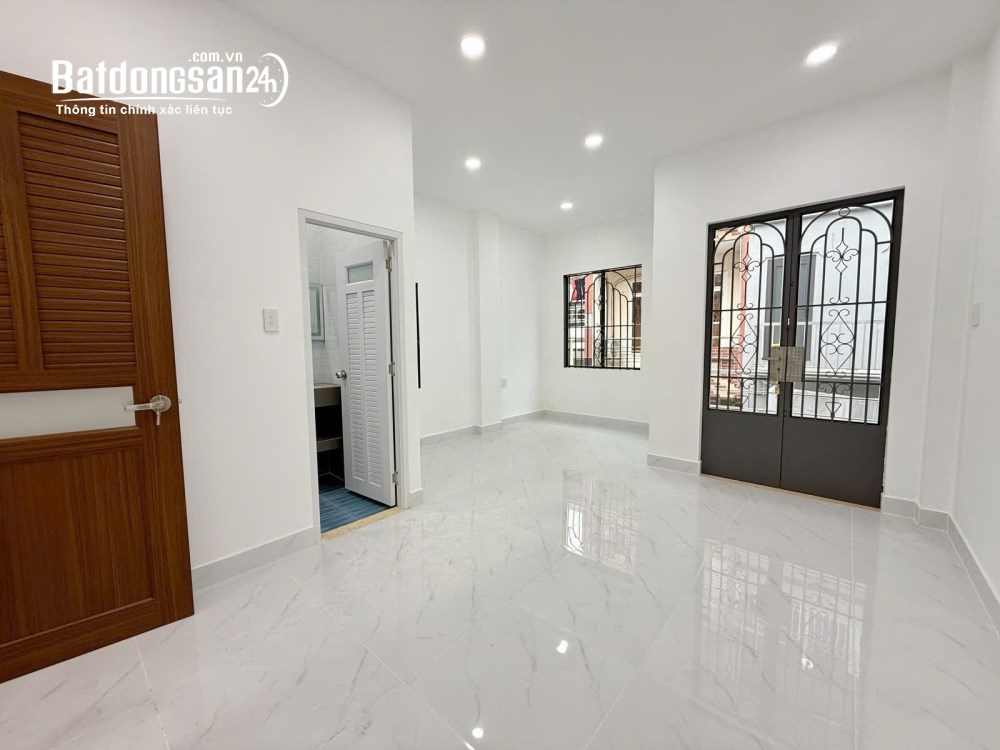 Bán Nhà Quận 3 - Lê Văn Sỹ, P. Nhiêu Lộc - Hẻm Xe Hơi Sát Nhà - 48M - 3PN - Nhỉnh 8 Tỷ