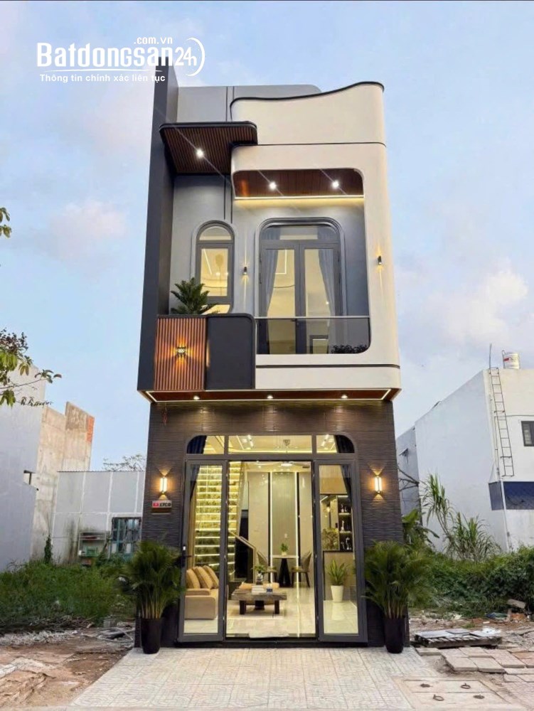 Bán nhà 120m2, 3PN, hơn 3 tỷ, Phường Chánh Hiệp (Thủ Dầu Một cũ), TP Hồ Chí Minh.