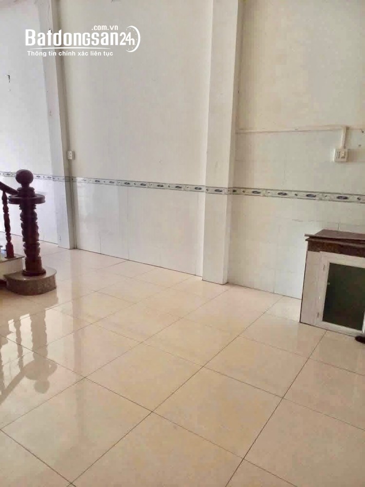 Cho thuê nhà mặt tiền Đường 30/4, Phường Tân An (Quận Ninh Kiều cũ), Cần Thơ