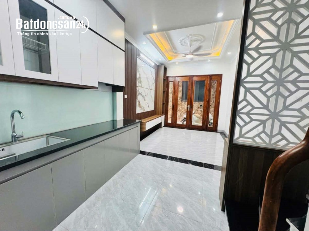 Hiếm! nhà mới 5 tầng thang máy-lô góc-gần Tây Hồ phố Xuân Đỉnh, Hà Nội - 35M2 giá hơn 9 tỷ