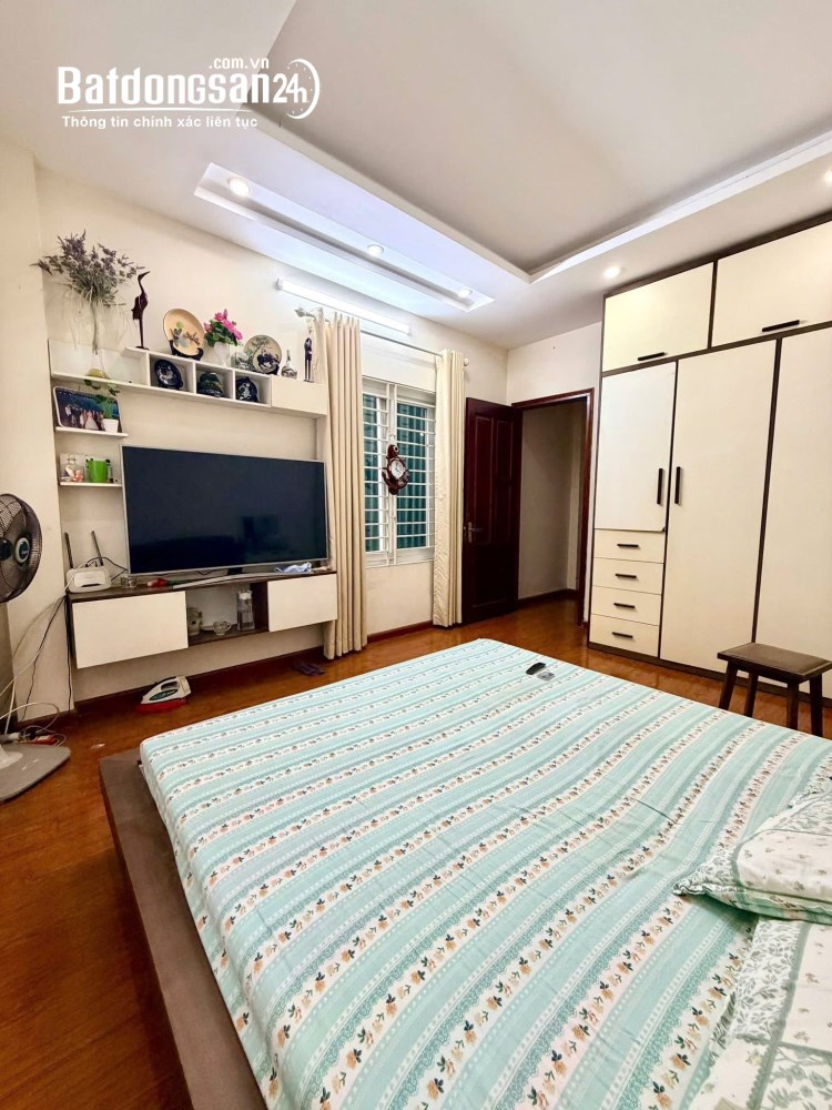 Bán nhà phố Kim Ngưu, Hai Bà Trưng 53m, 5 tầng. Giá: 12.5 tỷ