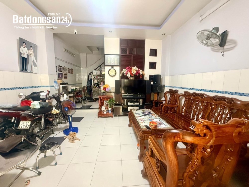 Bán nhà gần 50m2, giá tốt, HXH, nhỉnh 6 tỷ, P. Tân Thới Hiệp (Quận 12 cũ), TP HCM.