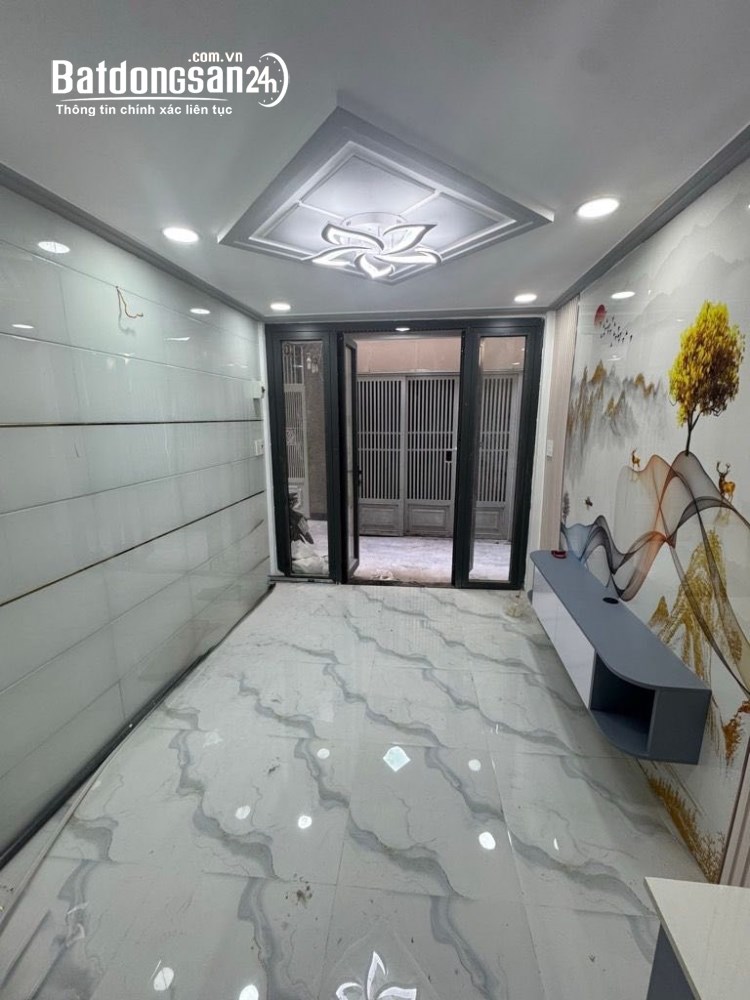Bán nhà 4 tầng, 18m2, chỉ 3,8 tỷ, Phường Vườn Lài (Quận 10 cũ), TP Hồ Chí Minh