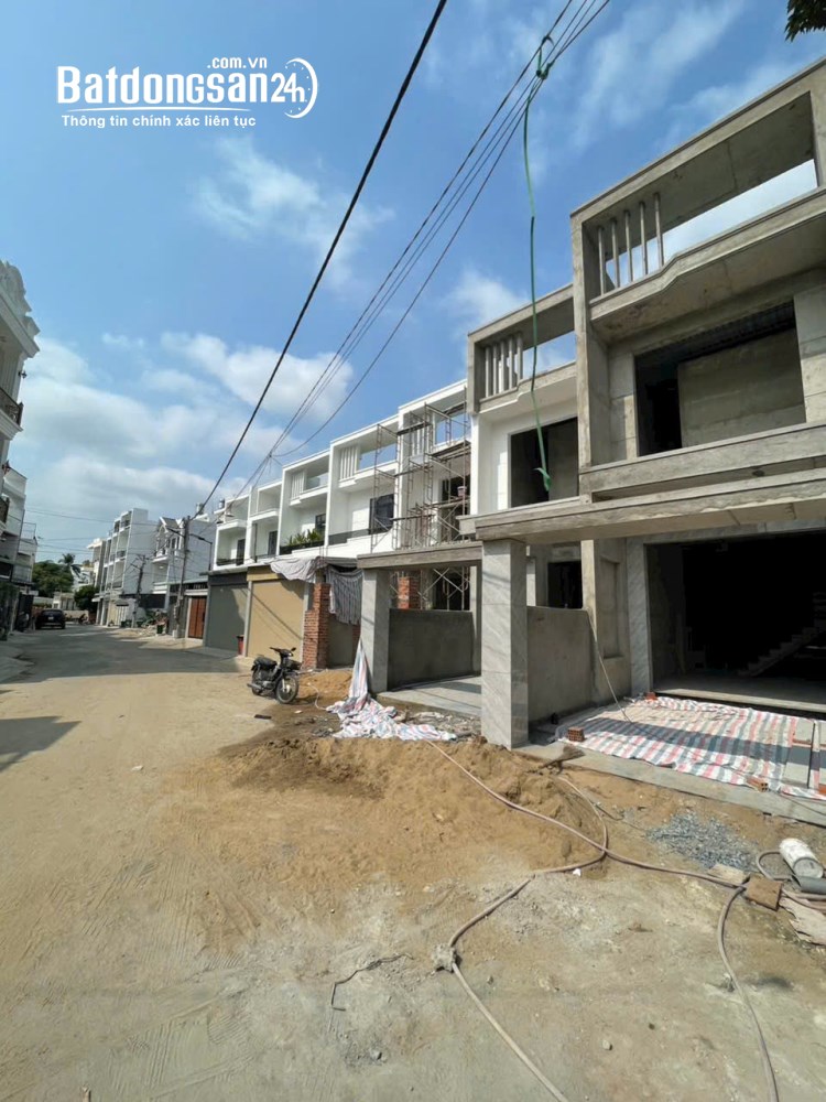  Nhà 1 trệt 1 lầu 92m2 KDC Hoàng Minh Chánh chỉ 3,850 tỉ, P. Biên Hòa, Tỉnh Đồng Nai