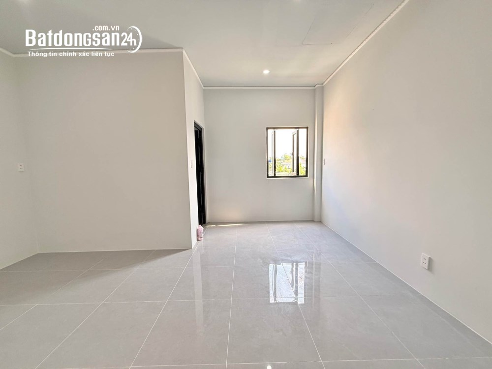 CƠ HỘI MUA NHÀ MỚI GIÁ TỐT TẠI BÙI CÔNG TRỪNG giá chưa tới 5 tỷ, Xã Hóc Môn, TP. HCM.