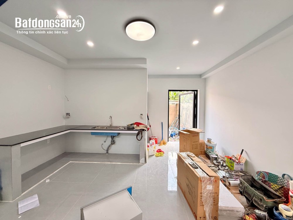 NHÀ MỚI – HẺM THÔNG – GIÁ TỐT, Xã Hóc Môn, TP Hồ Chí Minh