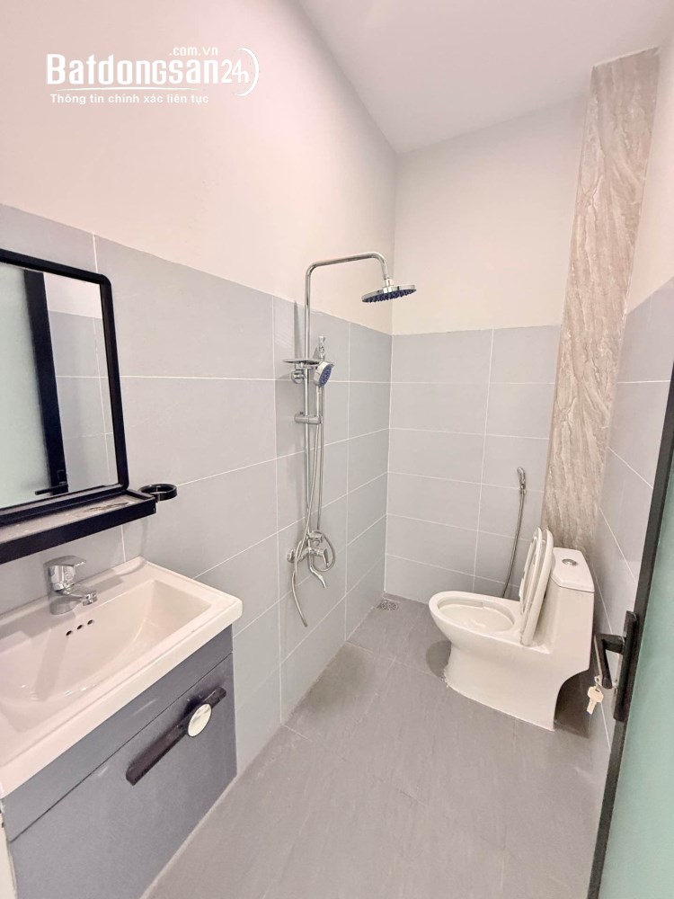 Chưa tới 5 tỷ sở hữu nhà mt 110m2, 3PN, Xã Hóc Môn, TP Hồ Chí Minh