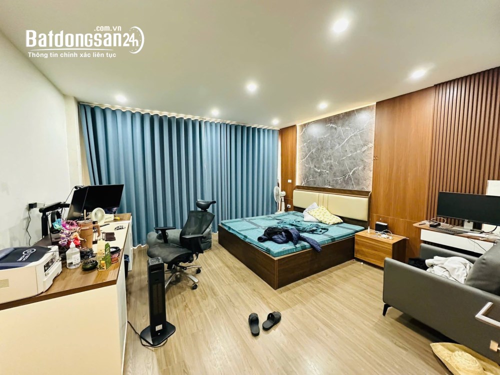 Nhà mt gần 4m, 36m2, 5 tầng mới đẹp, sổ riêng phân lô, giá 14.8 tỷ, P. Kim Liên, Hà Nội.