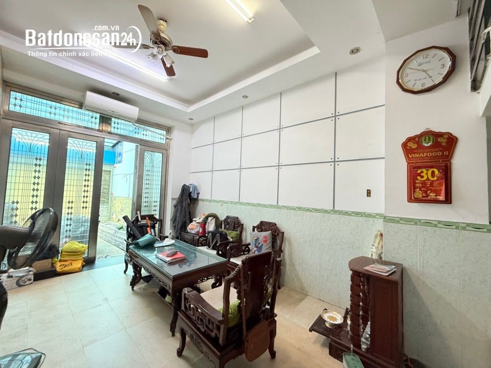 Bán nhà Đường Hoàng Việt, Phường Tân Sơn Nhất (Q Tân Bình cũ), Hồ Chí Minh
