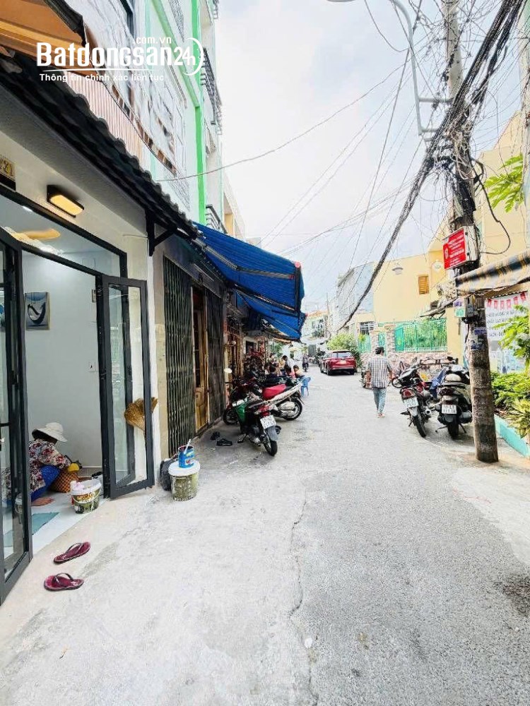 NHÀ MỚI 100% - HẺM án nhà Đường Bình Tiên, Phường Bình Tiên (Quận 6 cũ), Hồ Chí Minh