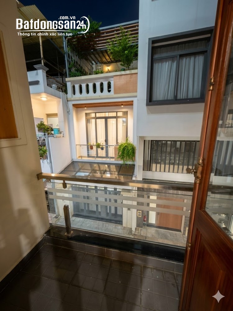Bán nhà 65m2, xây 4 tầng, full công năng, P. Tân Hòa (Q Tân Bình cũ), TP HCM.