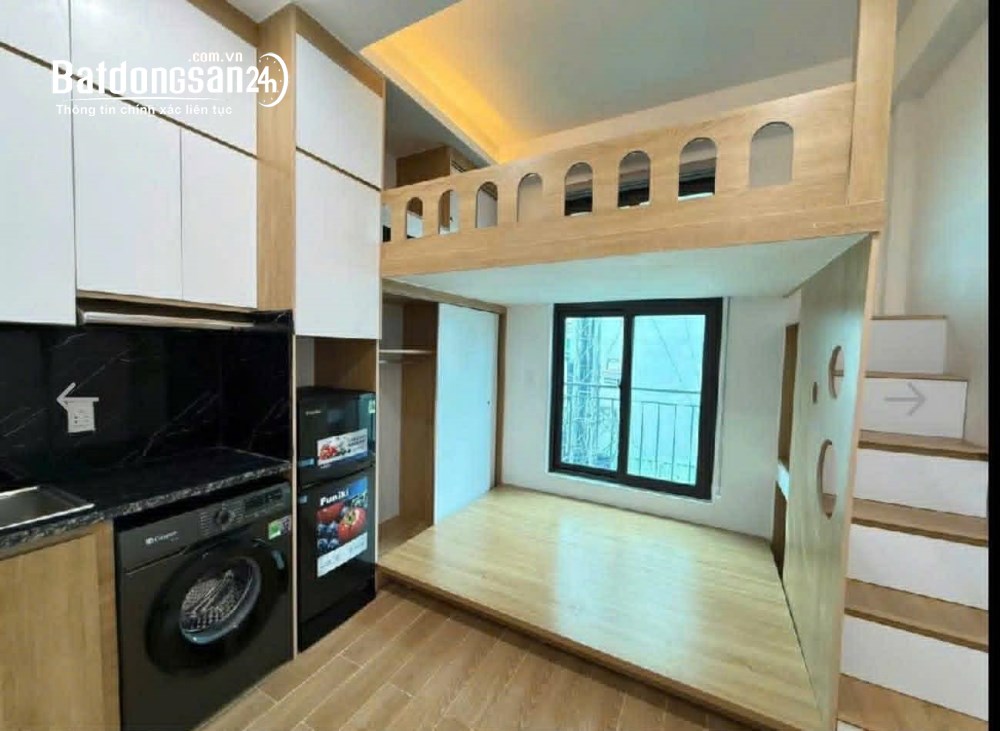 Chung cư mini Việt Hưng, 65m x 8 tầng, 19 phòng cao cấp khép kín, dòng tiền 1 tỷ/năm