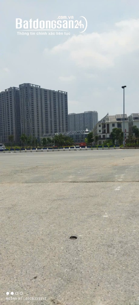 Bán nhà mới 5 tầng, 42m2, lô góc, 3 mặt thoáng, ô tô đỗ cổng, sổ vuông, Xã Hoài Đức, Hà Nội