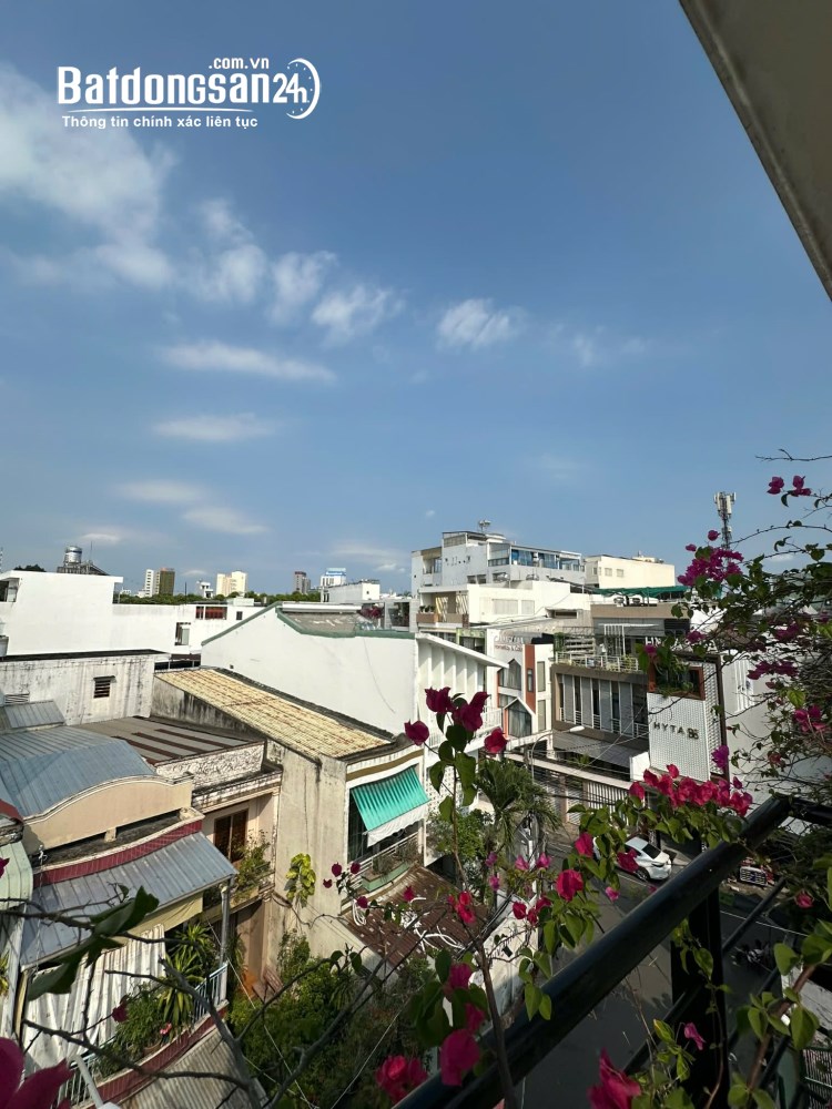 Nhà mặt tiền Lê Lai gần công viên Lưu Hữu Phước, Cần Thơ, giá dưới 9 tỷ.