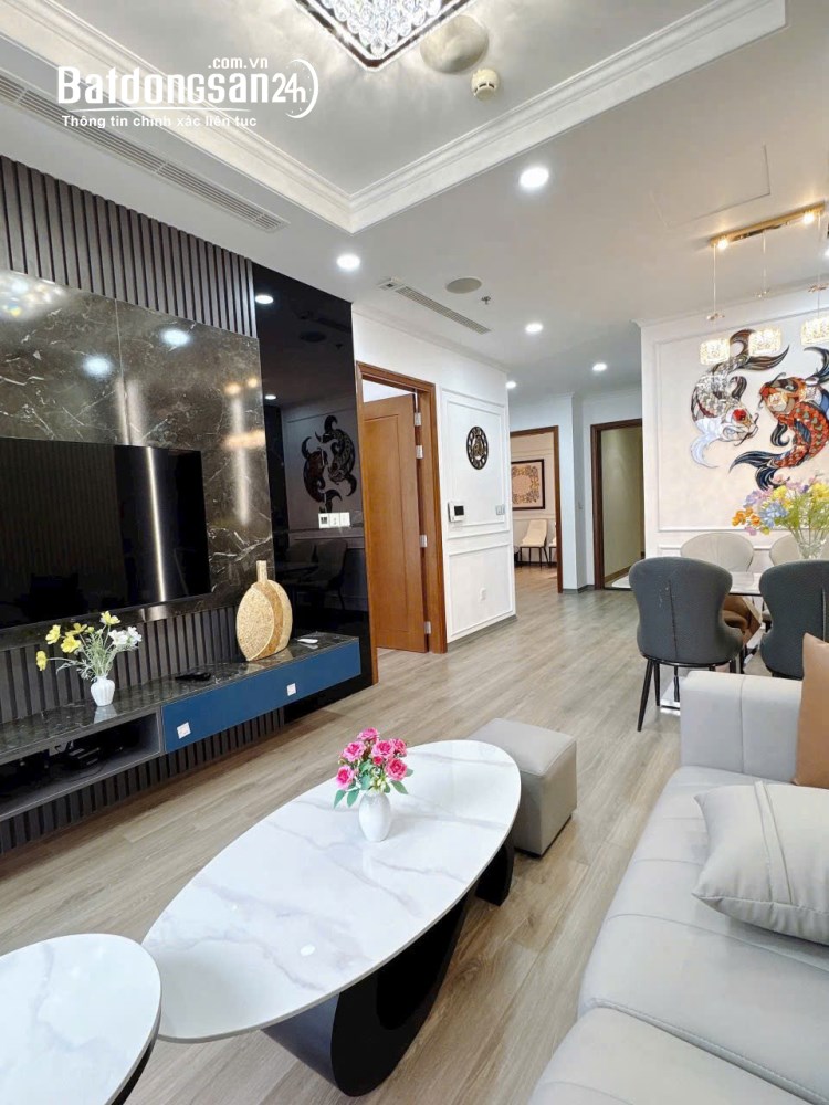 7,5 tỷ! Bán căn hộ 98m2 chung cư 310 Minh Khai, TP Hà Nội, LH: 0975997166