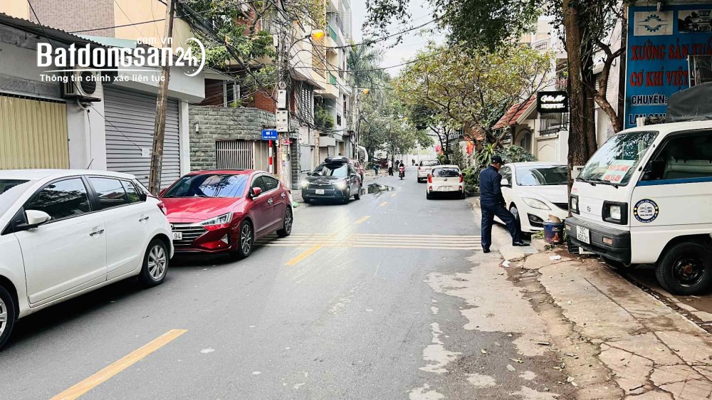 BÁN ĐẤT MẶT PHỐ TƯ ĐÌNH, 130m², mặt tiền 7.4m, vỉa hè, ôtô 2 chiều, hơn 31 tỷ.