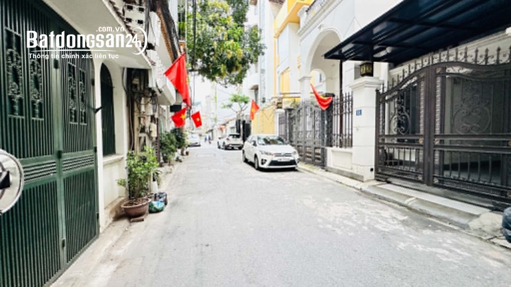 Bán nhà 120m2, MT 6m, hơn 30 tỷ, Phố Hồng Tiến, Phường Bồ Đề (Q Long Biên cũ)