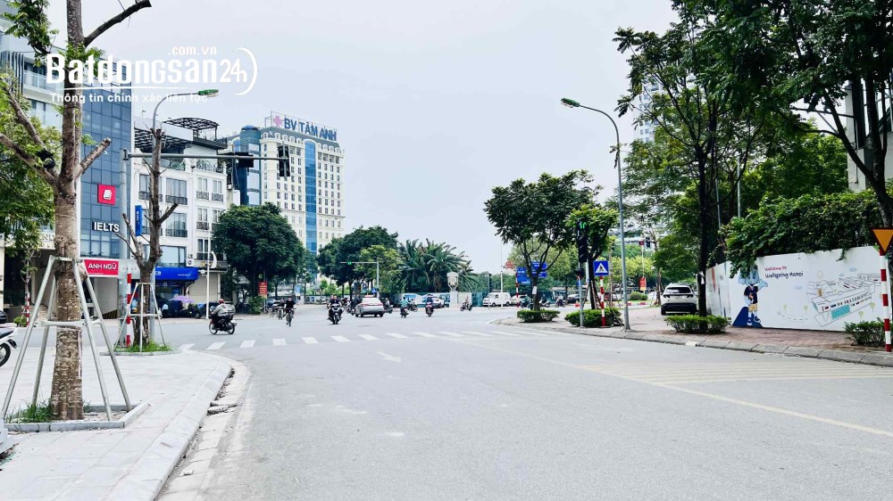 Bán nhà 120m2, MT 6m, hơn 30 tỷ, Phố Hồng Tiến, Phường Bồ Đề (Q Long Biên cũ)