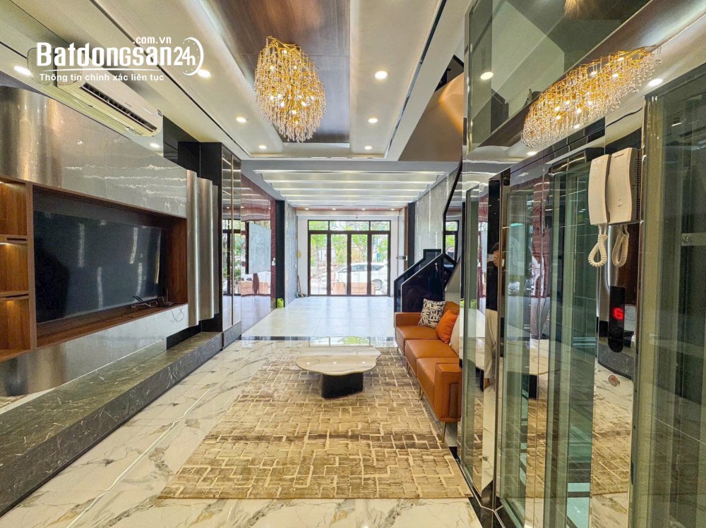 Bán nhà mặt tiền 90m2, giá 16,9 tỷ, Phường Tân Mỹ, Hồ Chí Minh