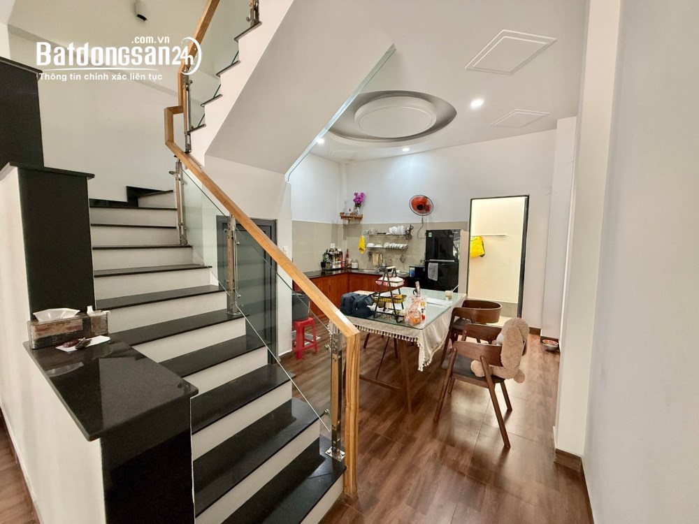 Bán nhà Đường 882, Phường Long Trường (Quận 9 cũ), Hồ Chí Minh