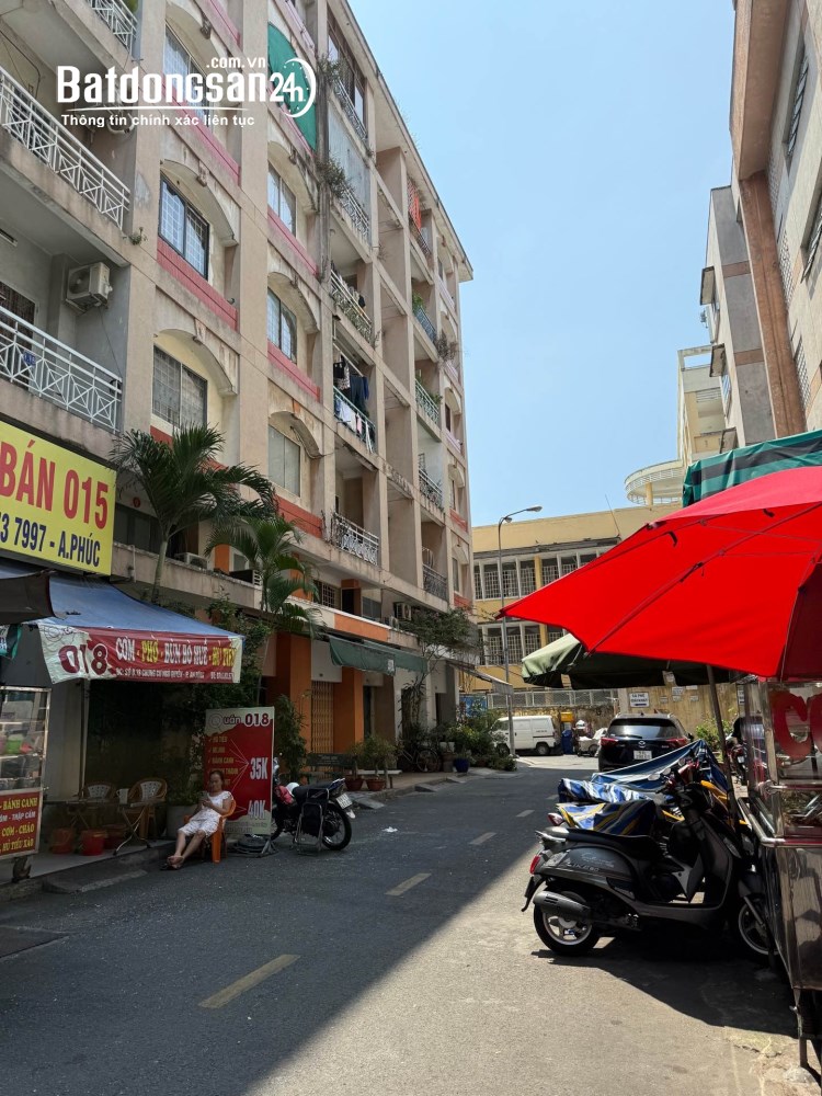 Bán nhà mt, lô góc, Đường Ngô Quyền, Phường An Đông (Quận 5 cũ), 8.x tỷ.