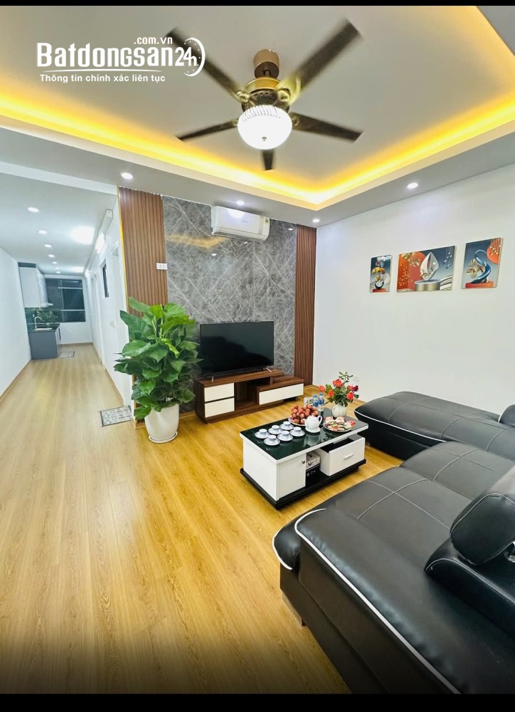 Chỉ 5.3 tỷ, căn hộ chung cư Nguyễn Trãi, Định Công - LÔ GÓC, sổ đỏ 85m2, 3 ngủ, mặt tiền 12m