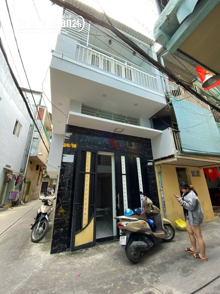 Cho thuê nhà Đường Lãnh Binh Thăng, Phường Phú Thọ (Quận 11 cũ), Hồ Chí Minh
